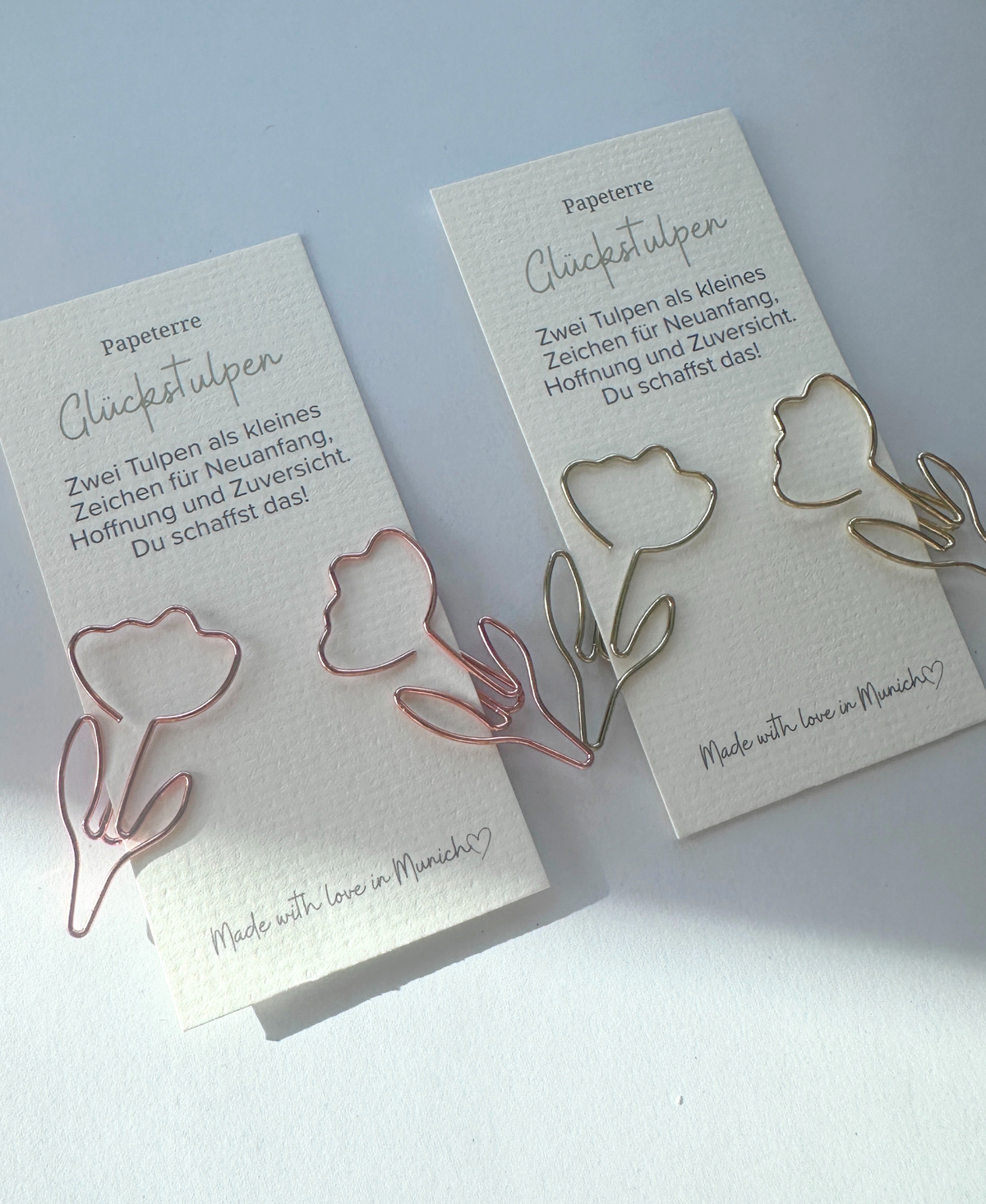 Glücksbringer Tulpen – roségoldene Büroklammern für Neuanfang & Frühling