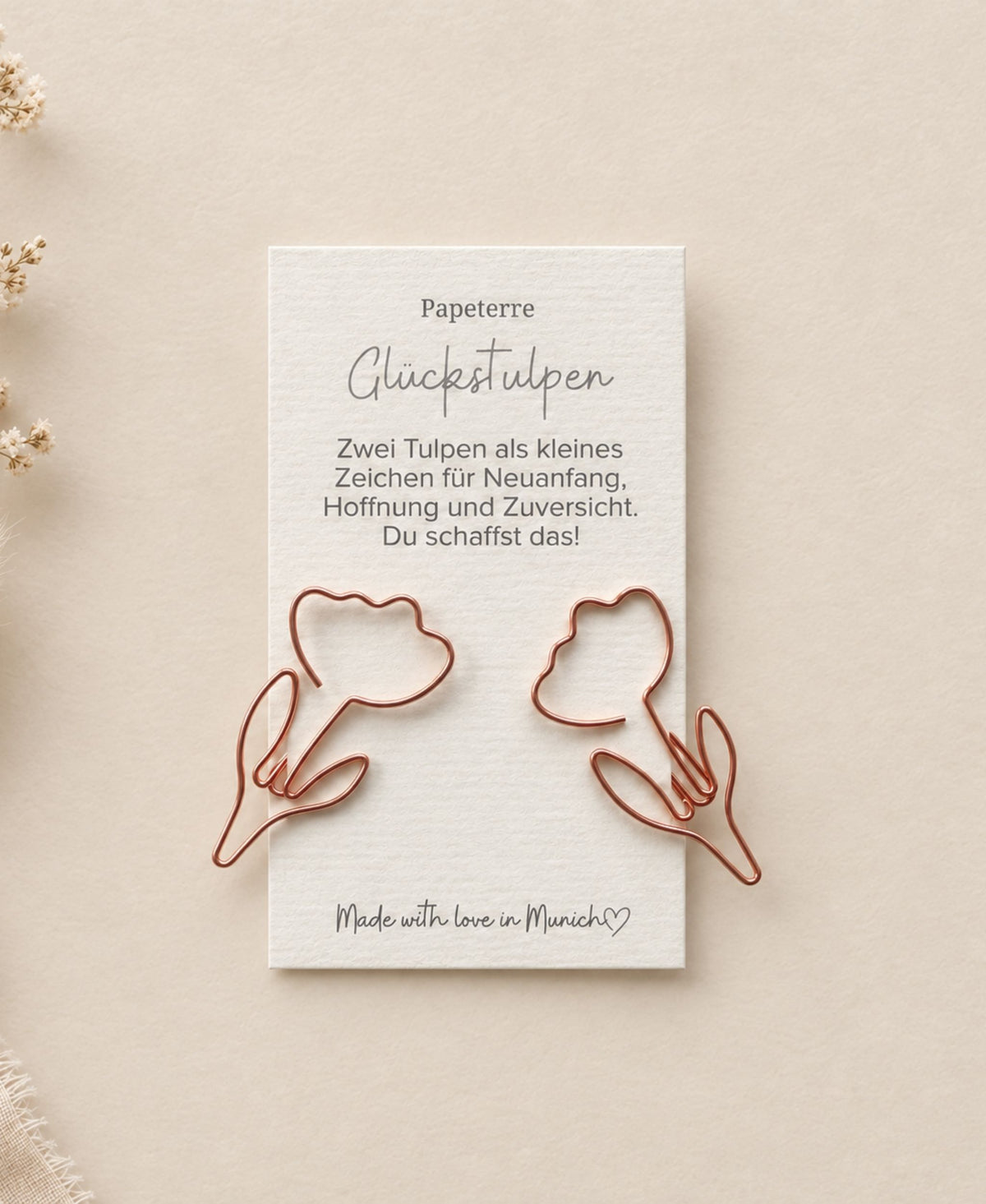 Glücksbringer Tulpen – roségoldene Büroklammern für Neuanfang & Frühling