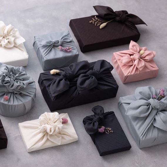 Furoshiki nachhaltige Geschenkverpackung, umweltfreundliches Geschenktuch kaufen